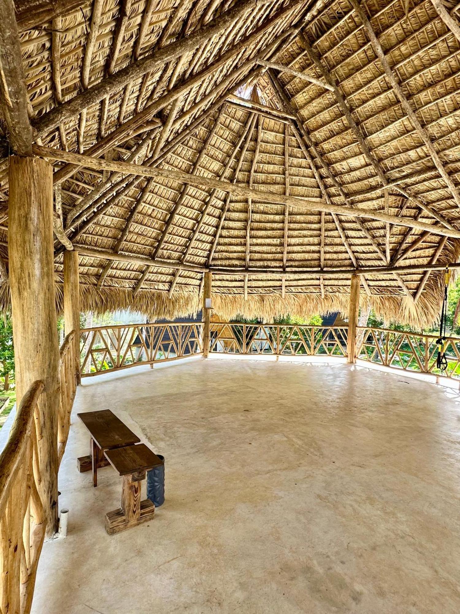 Leisy'S Garden Hostel & Rooms Samana Ngoại thất bức ảnh